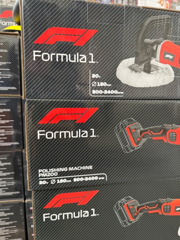 BOX – POLERKI FORMULA 1 – 4SZT 4038373002273 KLUCZE DO KÓŁ FORMULA 1 – 4SZT 4038373002259 Sugerowana cena detaliczna 8430zł P1 - Image 2