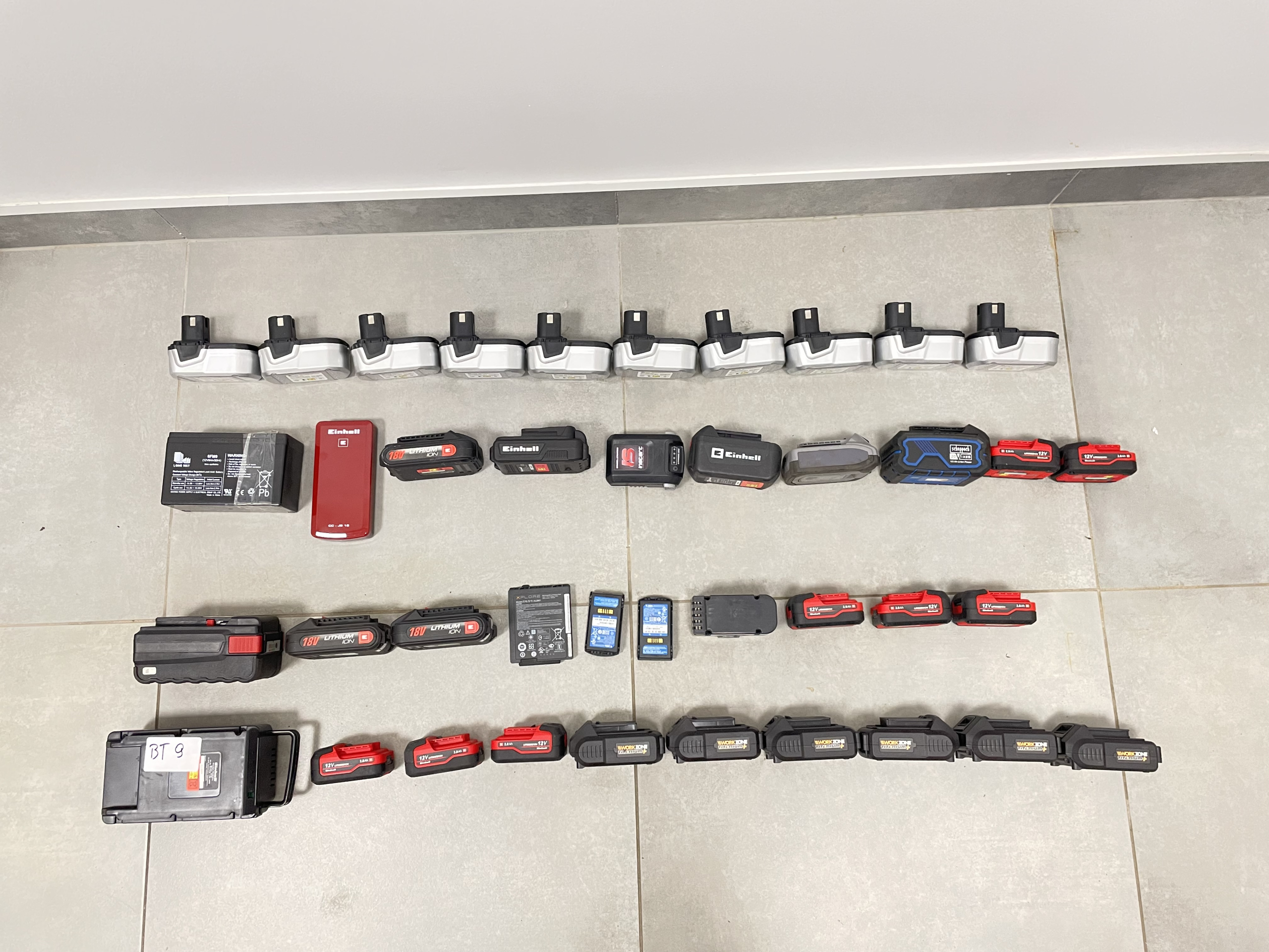 BOX 40 baterii akumulatorów Einhell MIX Zdjęcia LICYTACJA BT9